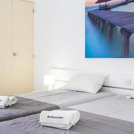 Magna - Apt- 206 By Hellovacations شقة