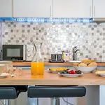 Magna - Apt- 206 By Hellovacations