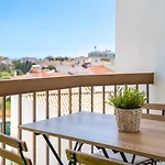 Magna - Apt- 206 By Hellovacations אלבופיירה