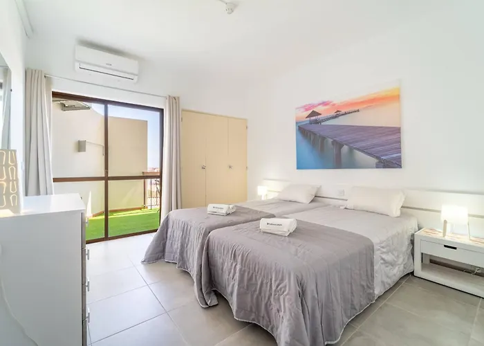 Magna - Apt- 206 By Hellovacations