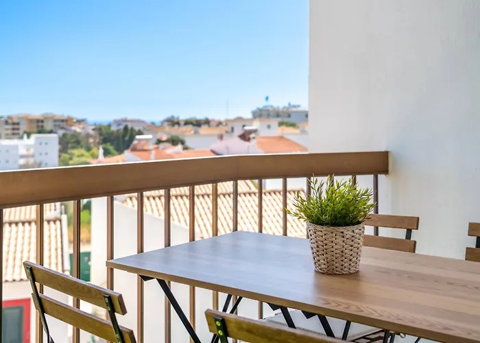 Magna - Apt- 206 By Hellovacations *