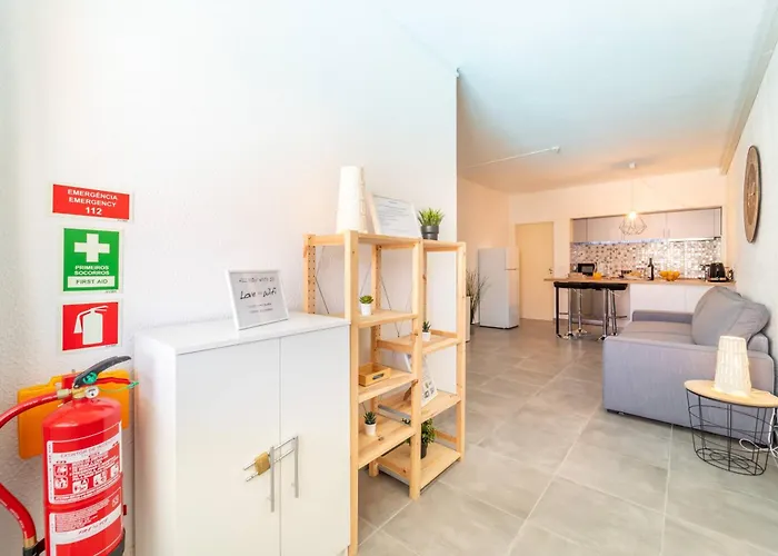 Magna - Apt- 206 By Hellovacations